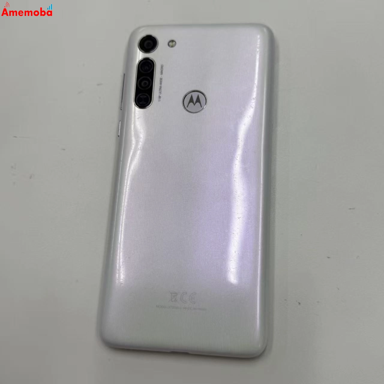 moto g8 64GB ホログラムホワイト XT2045-6 SIMフリー