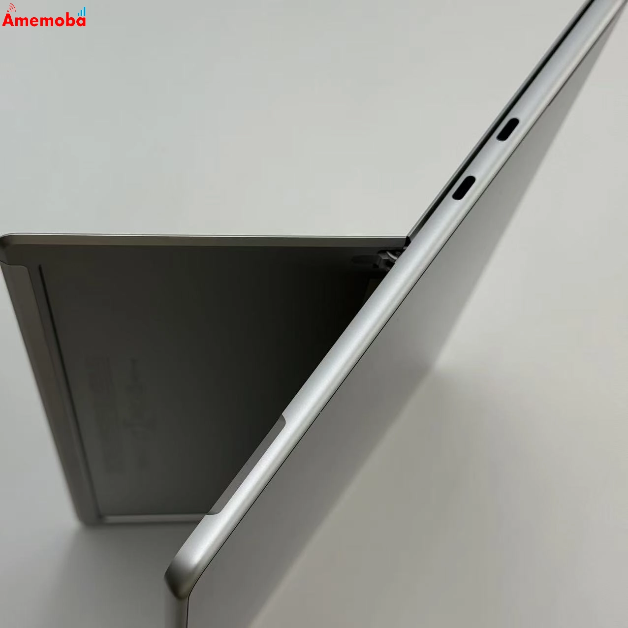 Surface Pro11 2024  Snapdragon X Plus 16GB/256GB プラチナ ZHX-00011 X1P664100 3.40Ghz 極美品