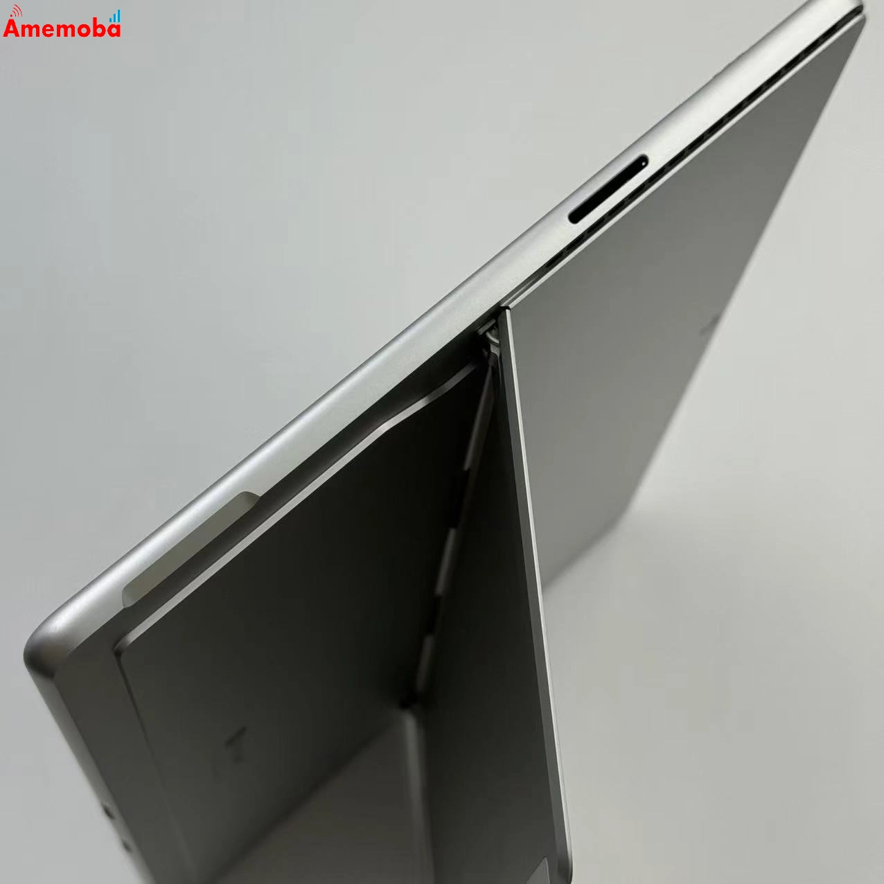 Surface Pro11 2024  Snapdragon X Plus 16GB/256GB プラチナ ZHX-00011 X1P664100 3.40Ghz 極美品