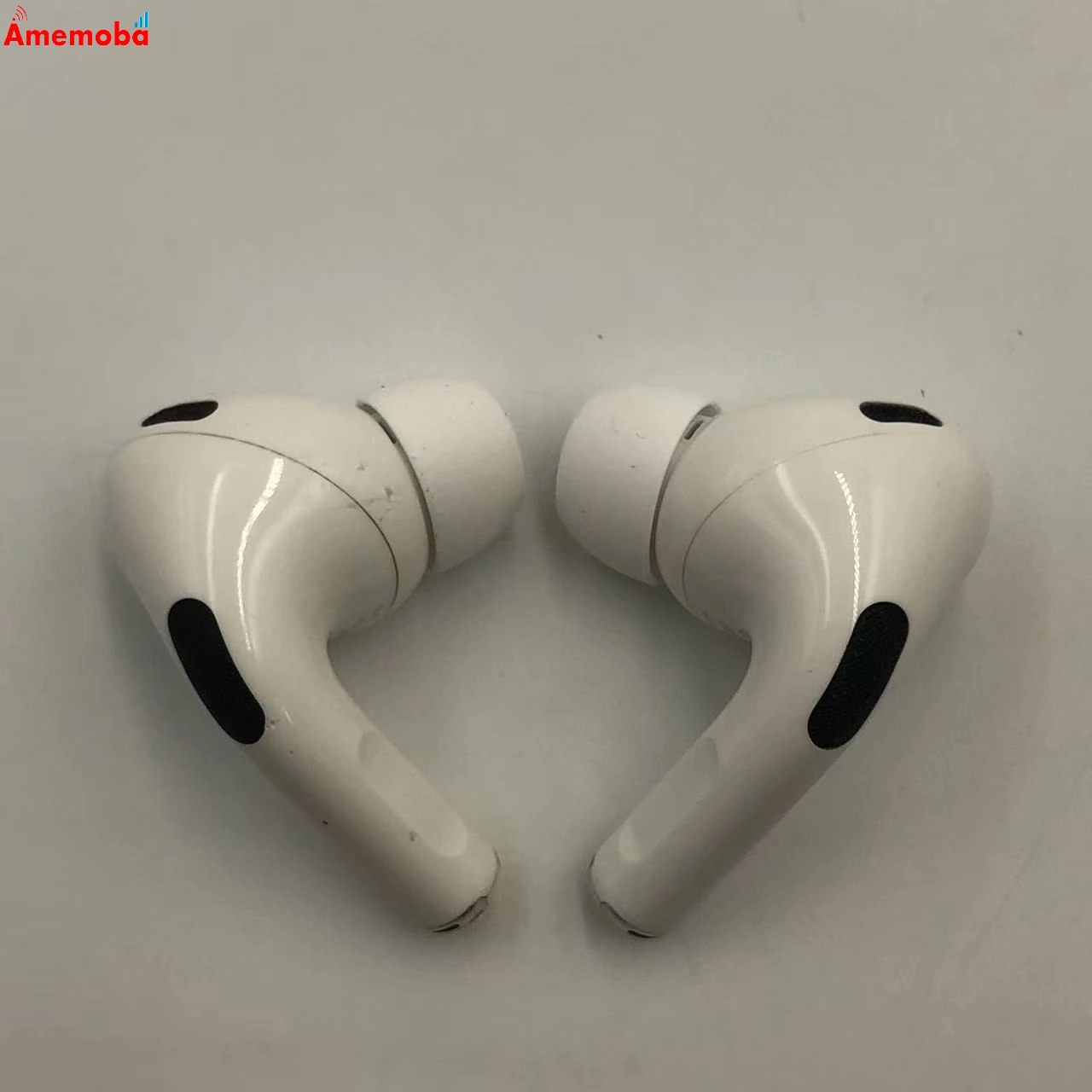 AirPods Pro 第2世代 MagSafe充電ケース(USB-C)付き ホワイト MTJV3J/A