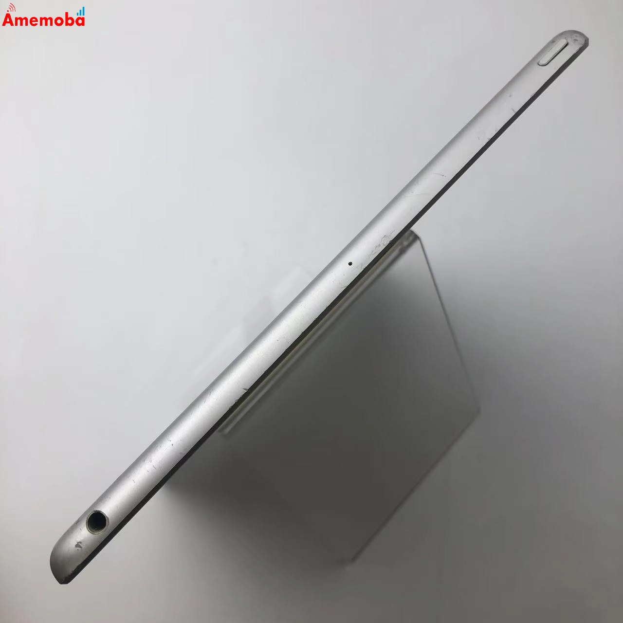 iPad 第8世代 Wi-Fiモデル 128GB シルバー MYLE2J/A