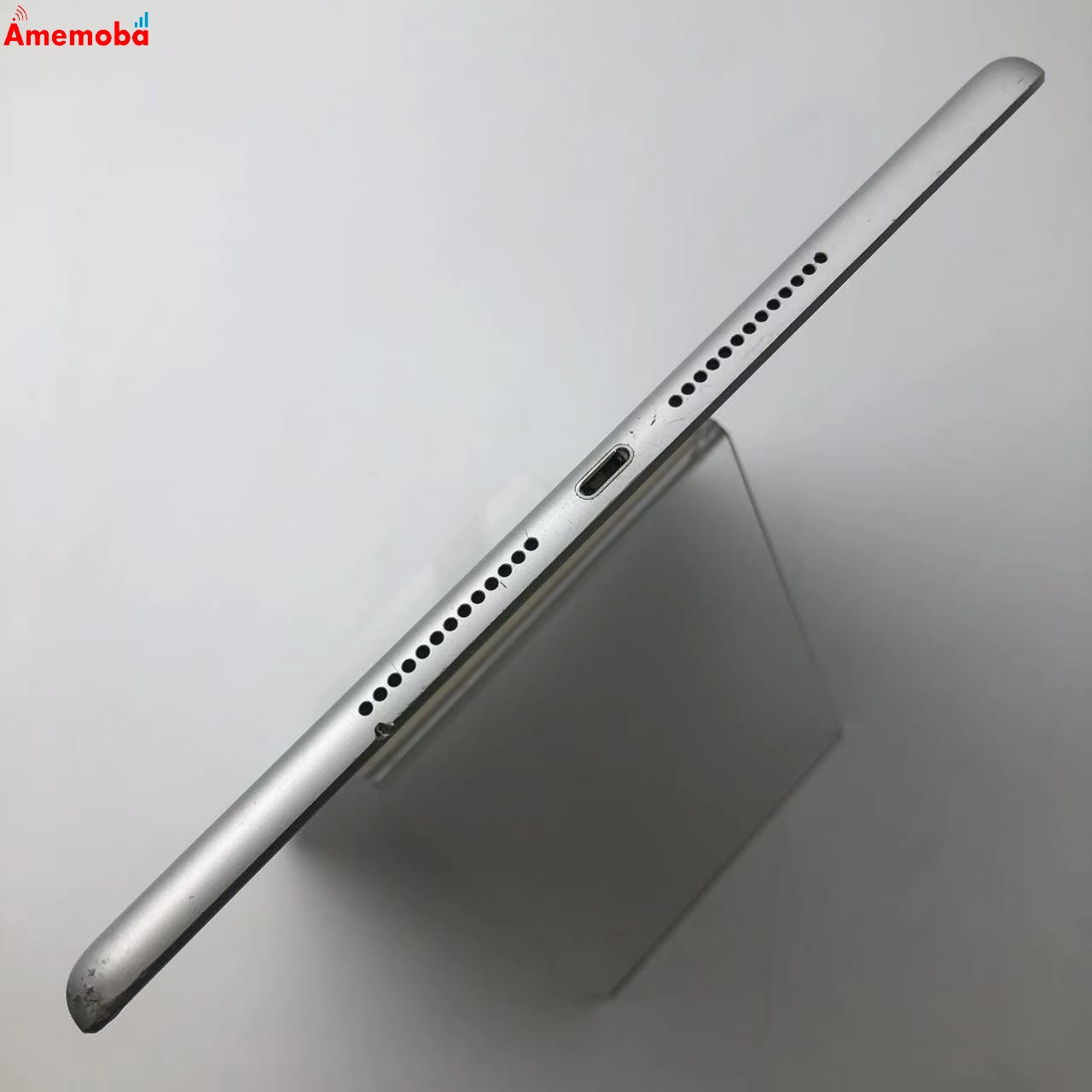 iPad 第8世代 Wi-Fiモデル 128GB シルバー MYLE2J/A