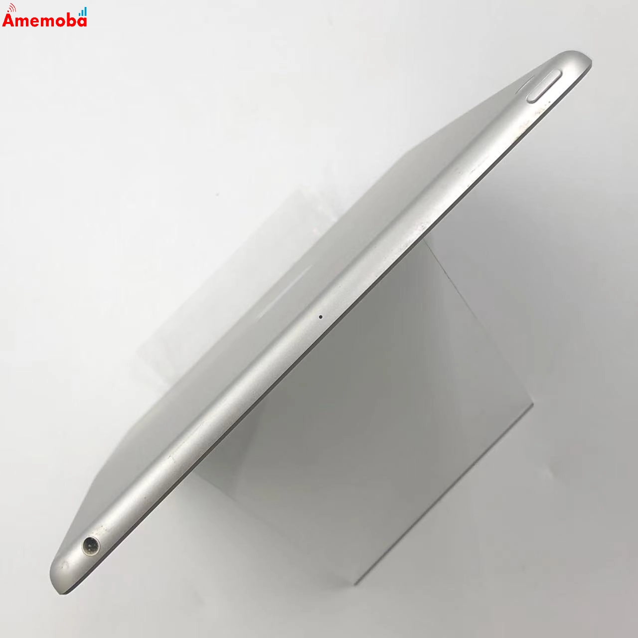 iPad 第8世代 Wi-Fiモデル 128GB シルバー MYLE2ZP/A ジャンク品