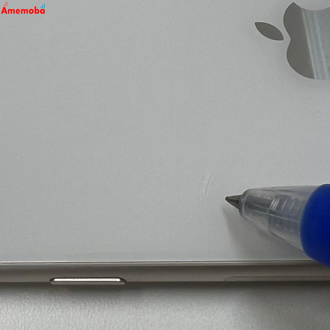 iPhoneSE 第3世代 64GB スターライト NMYD3J/A docomo版SIMフリー ジャンク品