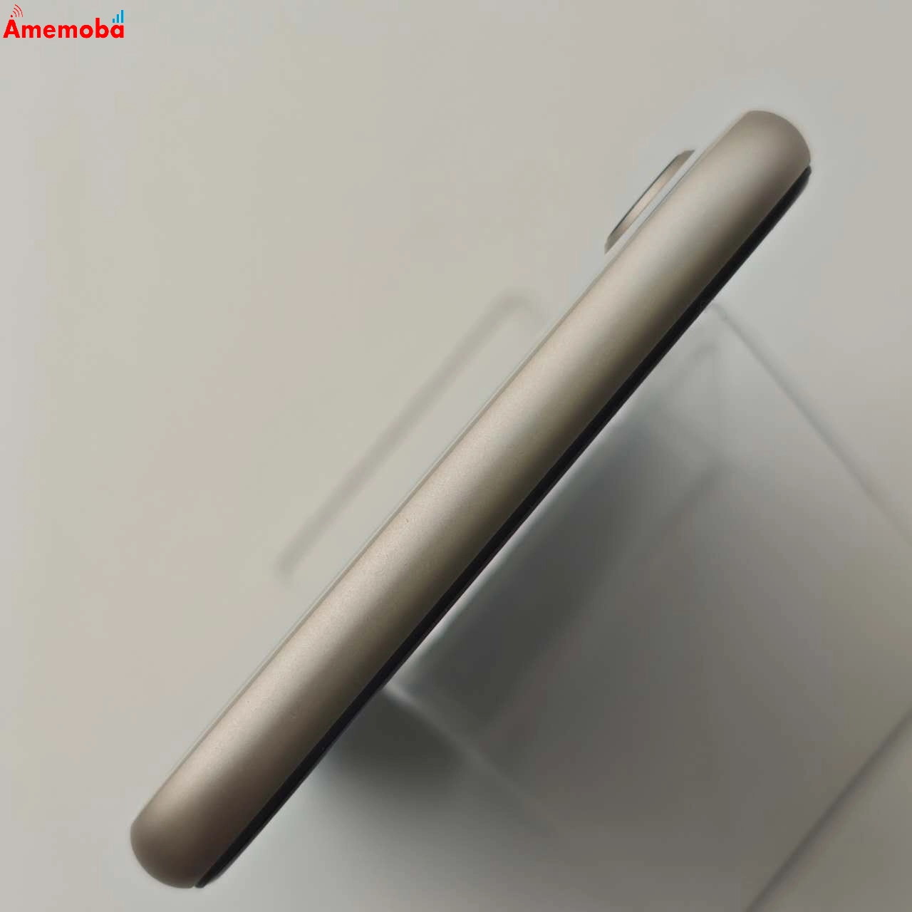 iPhoneSE 第3世代 128GB スターライト MMYG3J/A Apple版SIMフリー 訳あり品