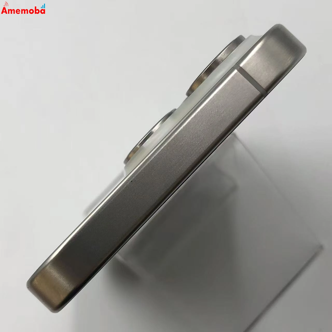 iPhone15 Pro 256GB ホワイトチタニウム MTUD3J/A SIMフリー 美品