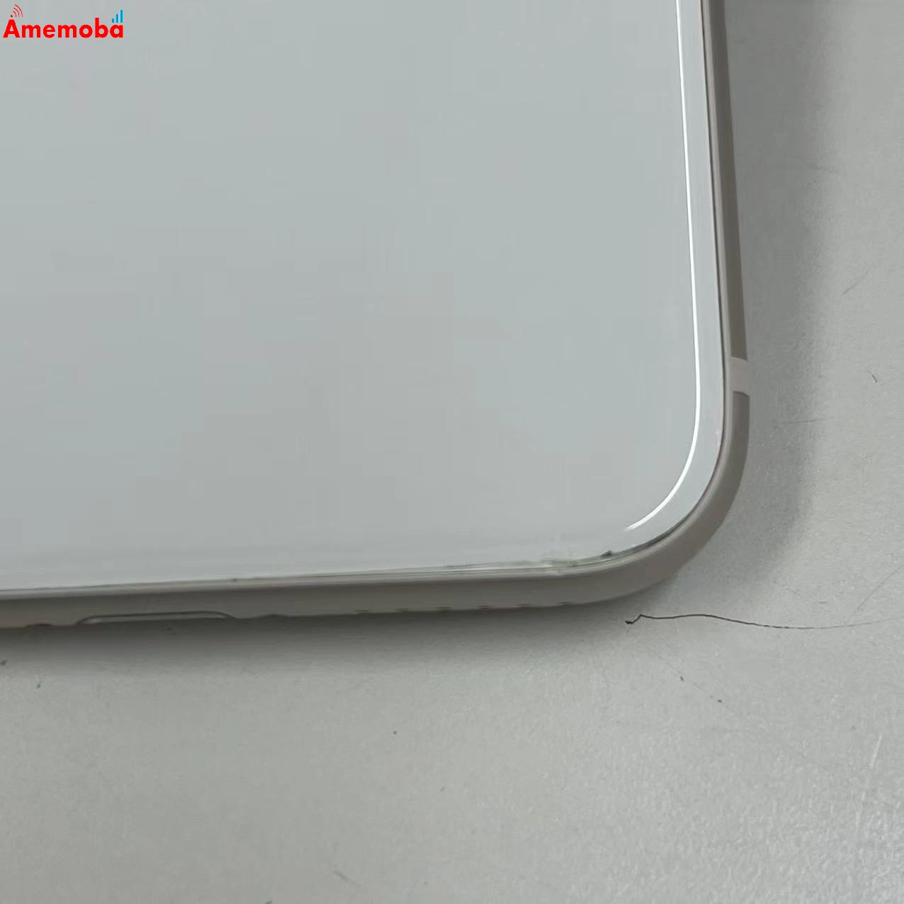 iPhoneSE 第3世代 64GB スターライト MMYD3J/A 楽天モバイル版SIMフリー 美品