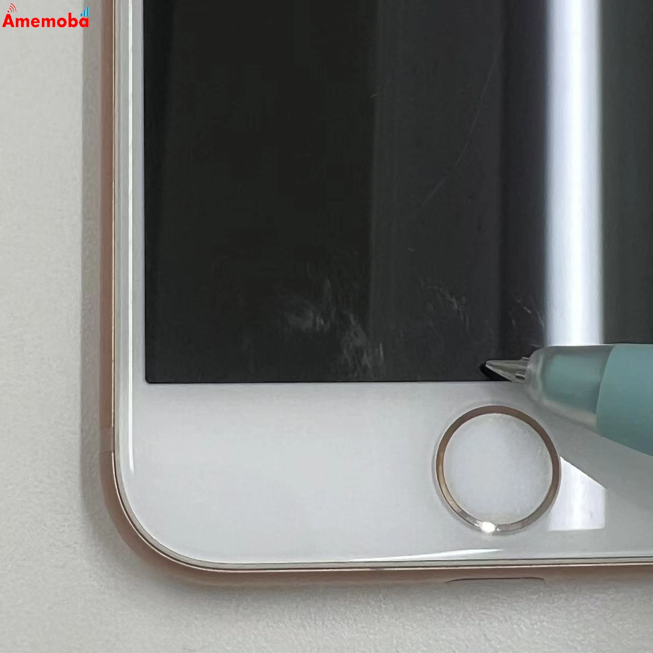 iPhone8 64GB ゴールド MQ7A2J/A docomo版SIMフリー