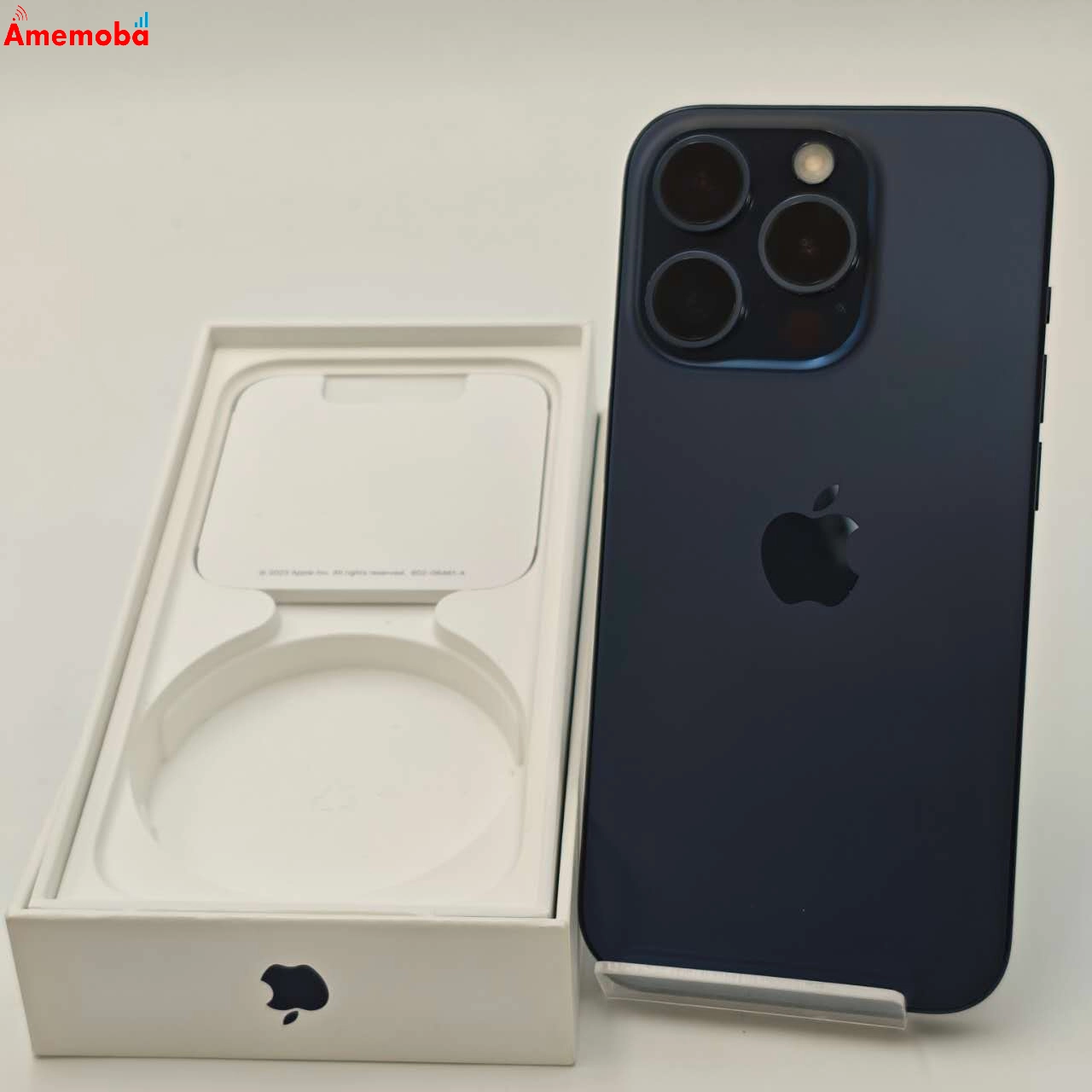 iPhone15 Pro 256GB ブルーチタニウム MTUG3J/A docomo版SIMフリー 美品