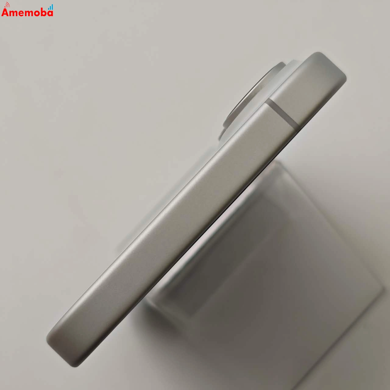 iPhone16 128GB ホワイト MYDR3J/A Apple版SIMフリー 新品同様