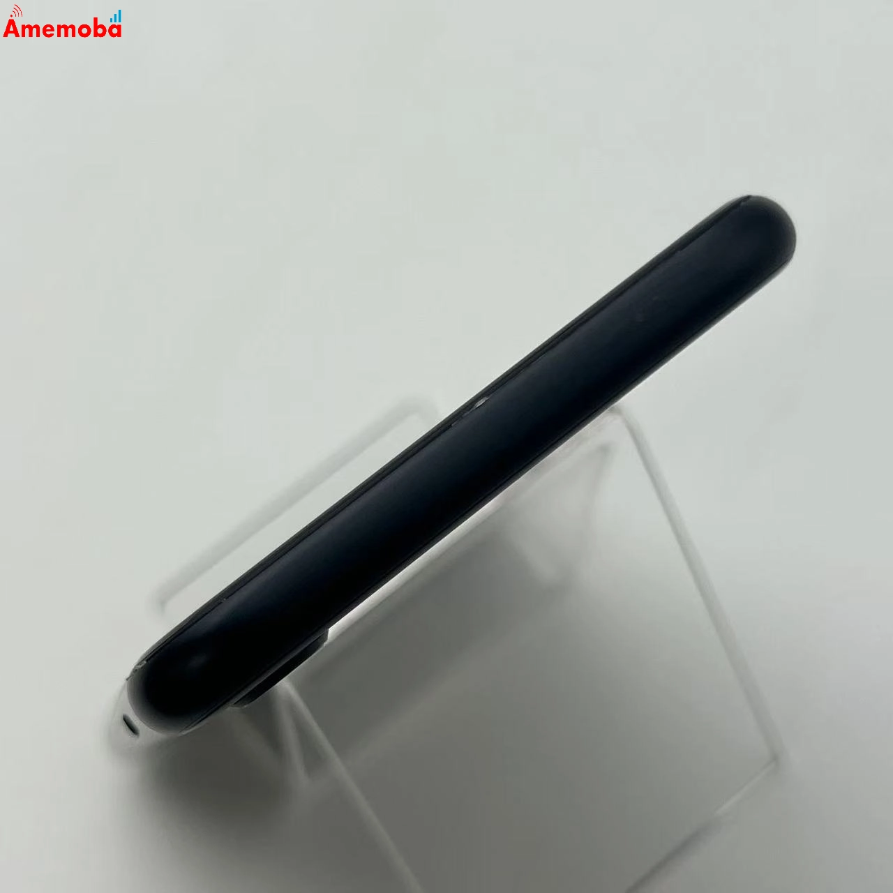 iPhoneSE 第3世代 64GB ミッドナイト MMYC3J/A SIMフリー 美品