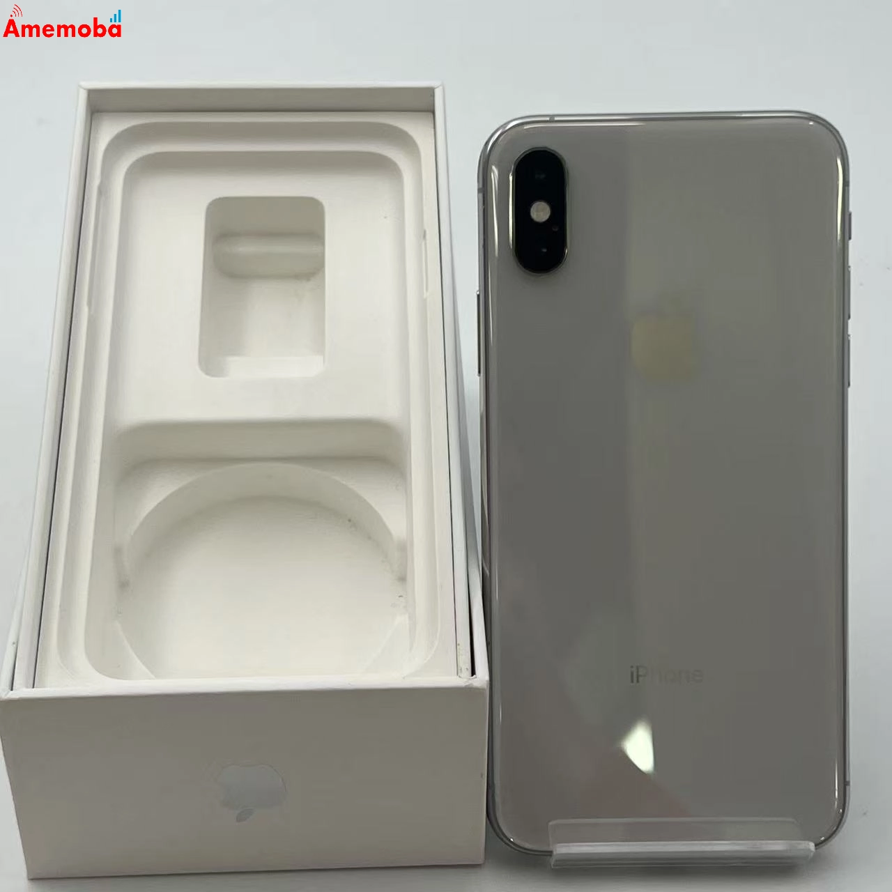 iPhoneXS 64GB シルバー NTAX2J/A docomo版SIMフリー 訳あり品