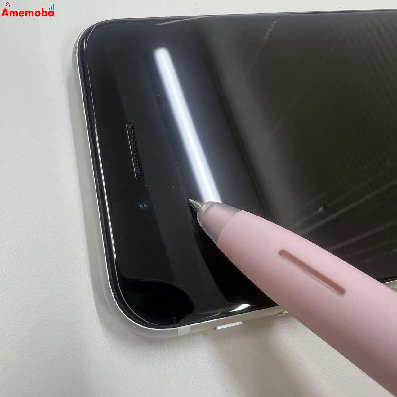 iPhoneSE 第2世代 64GB ホワイト MHGQ3J/A SoftBank版SIMフリー 美品