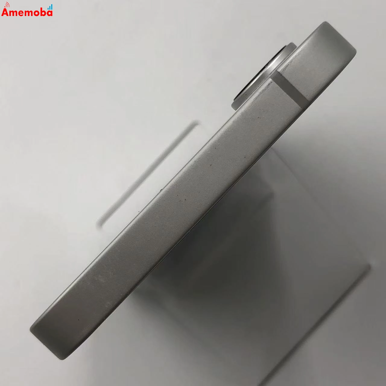 iPhone 16e 128GB ホワイト MD1R4J/A Apple版SIMフリー 美品