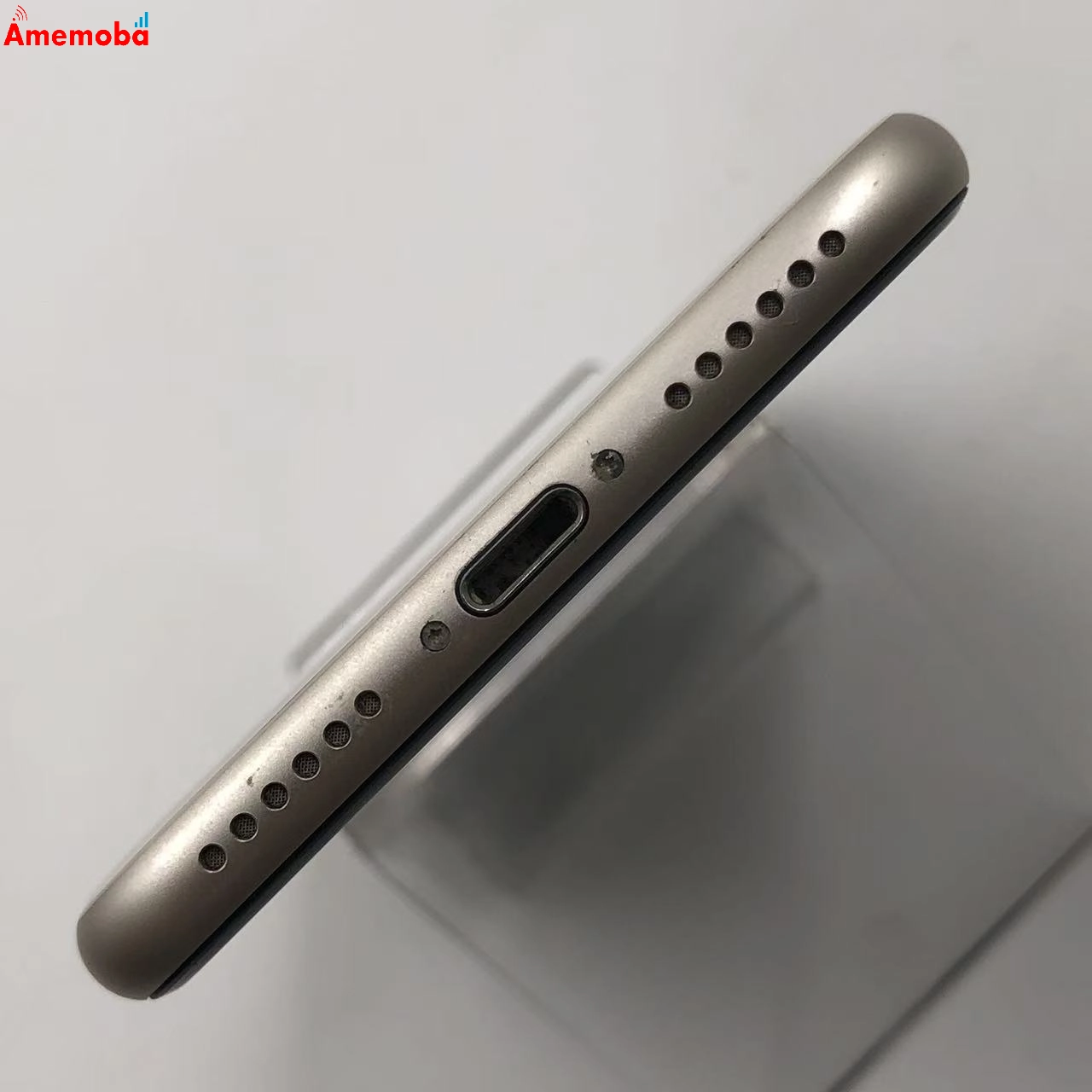 iPhoneSE 第3世代 64GB スターライト MMYD3J/A SoftBank版SIMフリー