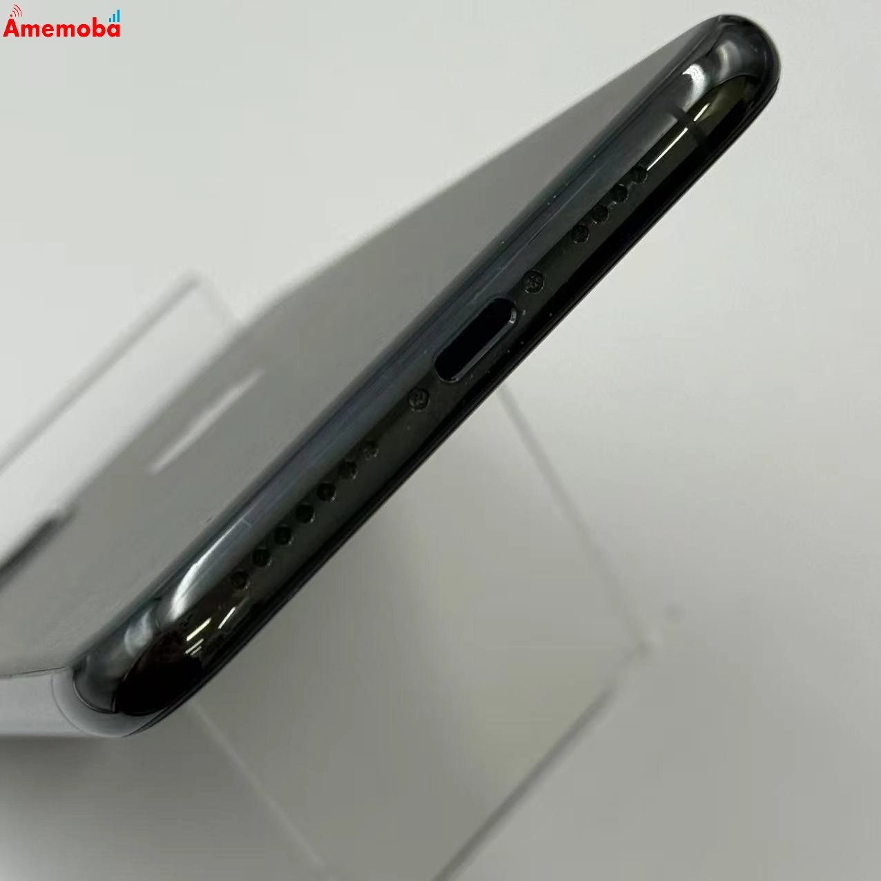 iPhone11 Pro Max 256GB ミッドナイトグリーン MWHM2J/A docomo版SIMフリー 美品