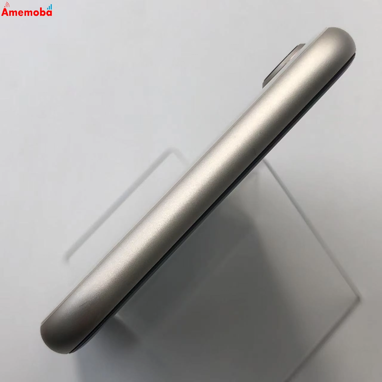 iPhoneSE 第3世代 64GB スターライト MMYD3J/A SoftBank版SIMフリー 極美品