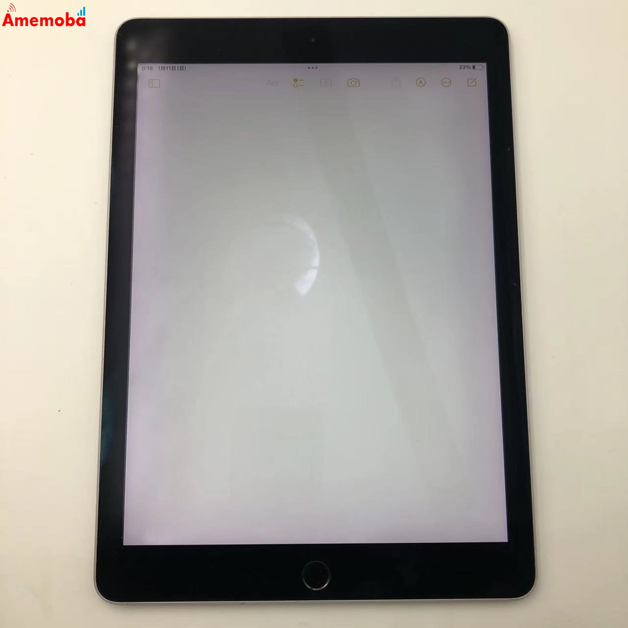 iPad Pro 9.7インチ Wi-Fiモデル 128GB スペースグレイ MLMV2J/A 訳あり品