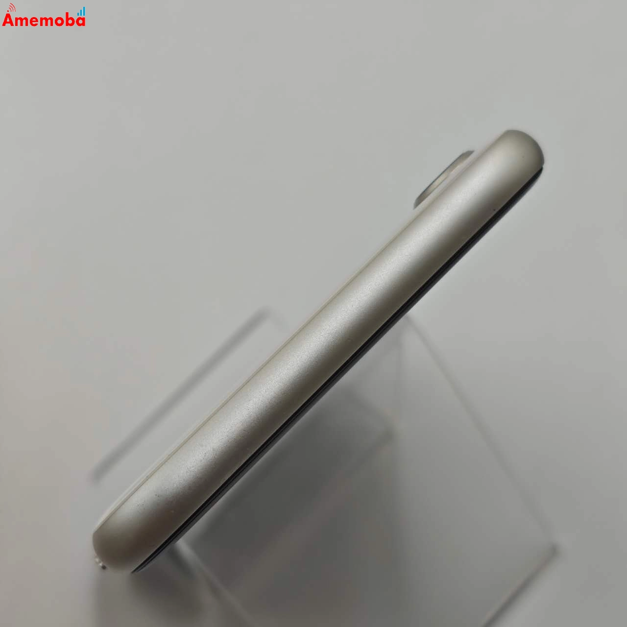 iPhoneSE 第3世代 128GB スターライト MMYG3J/A SoftBank版SIMフリー