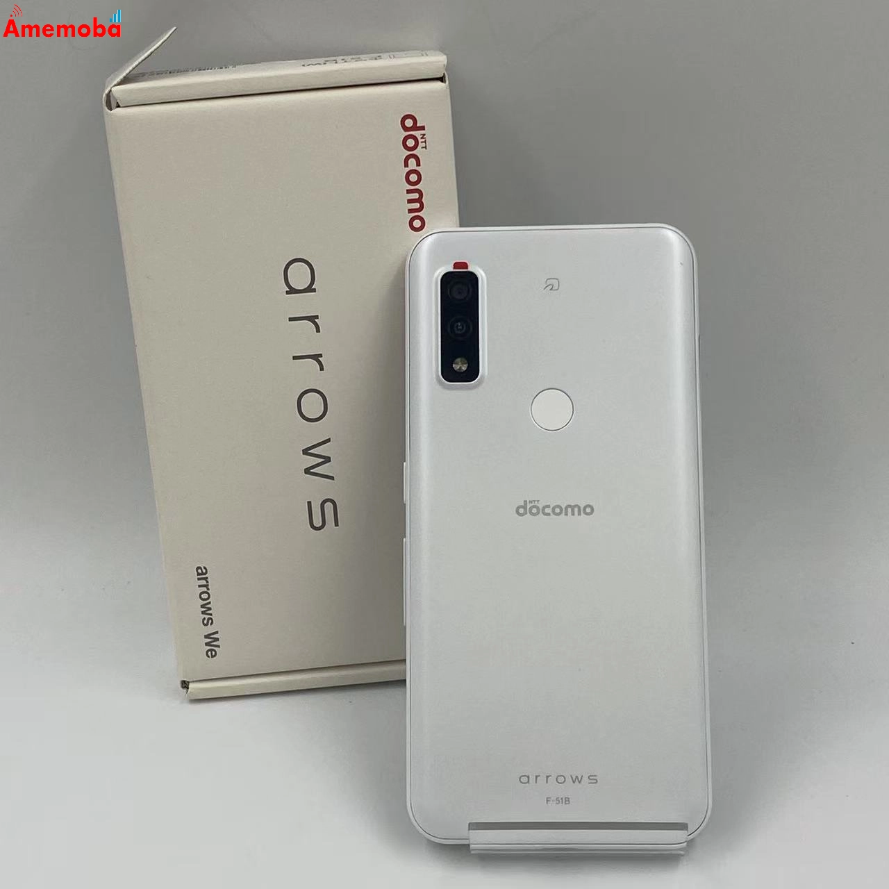 arrows We 64GB ホワイト F-51B docomo版SIMフリー 新品同様