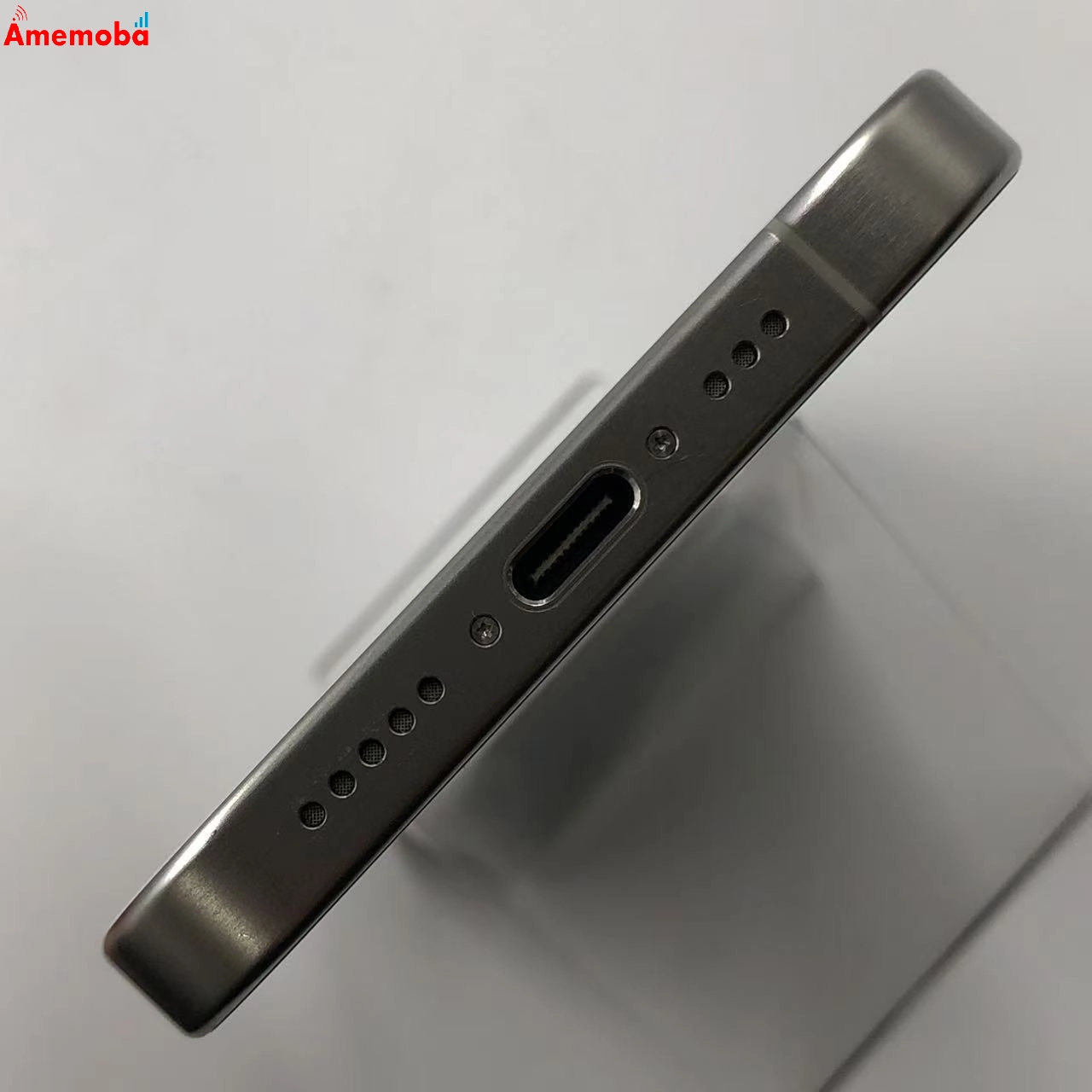 iPhone15 Pro 256GB ホワイトチタニウム MTUD3J/A Apple版SIMフリー 極美品