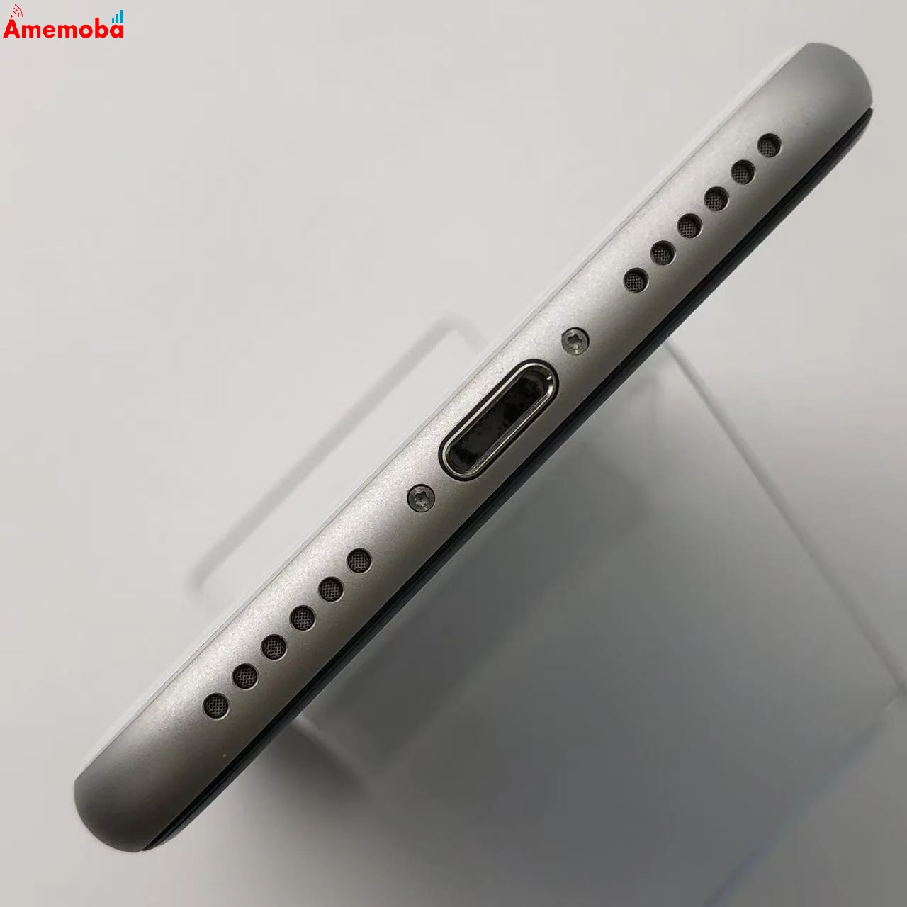 iPhoneSE 第2世代 256GB ホワイト MXVU2J/A docomo版SIMフリー