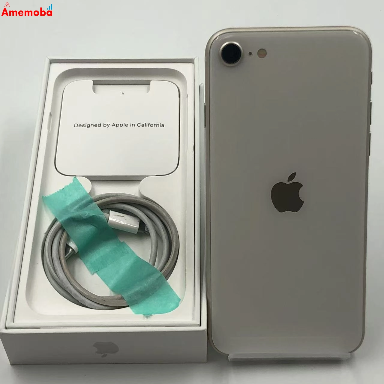 iPhoneSE 第3世代 64GB スターライト NMYD3J/A AU版SIMフリー 新品同様