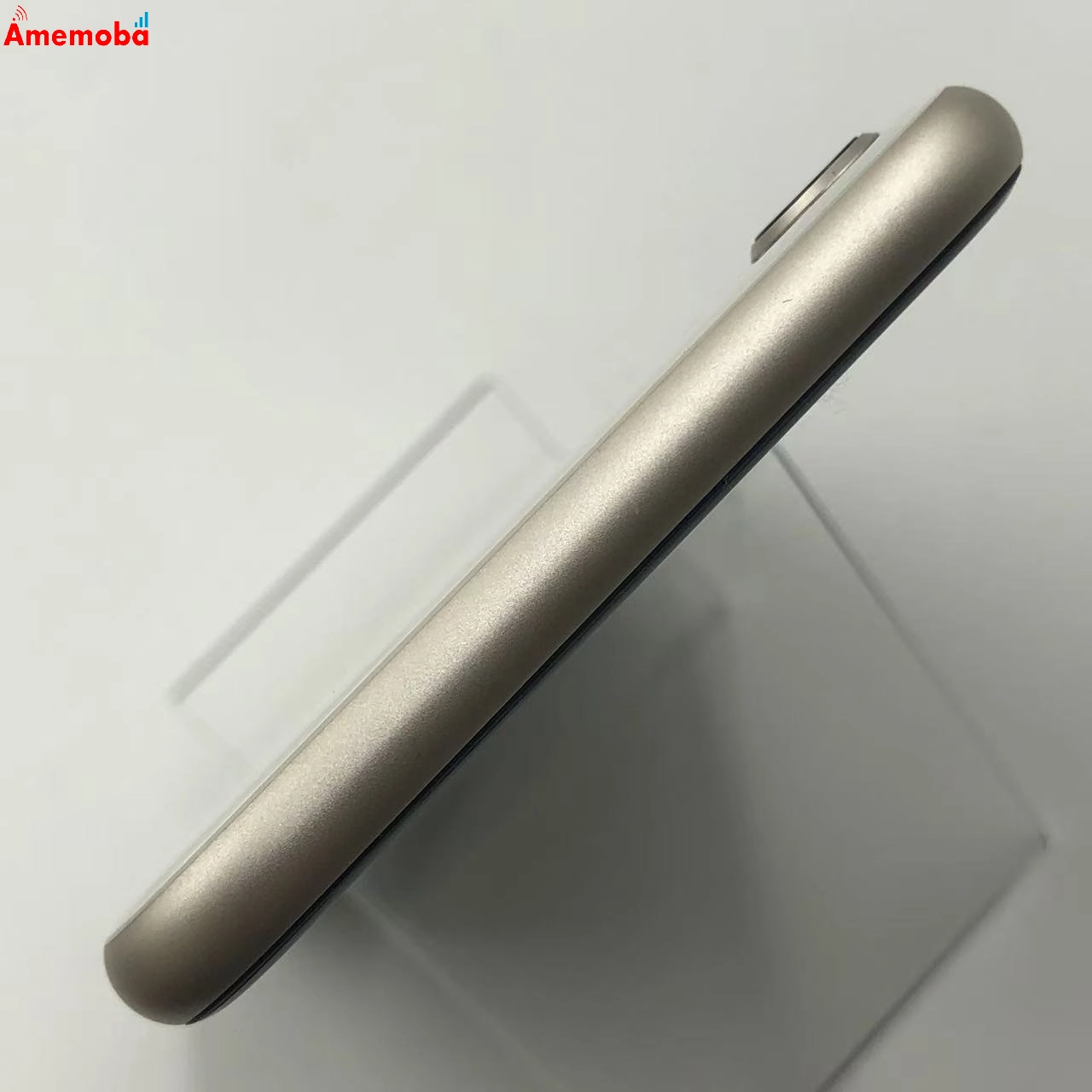 iPhoneSE 第3世代 64GB スターライト MMYD3J/A AU版SIMフリー 新品同様