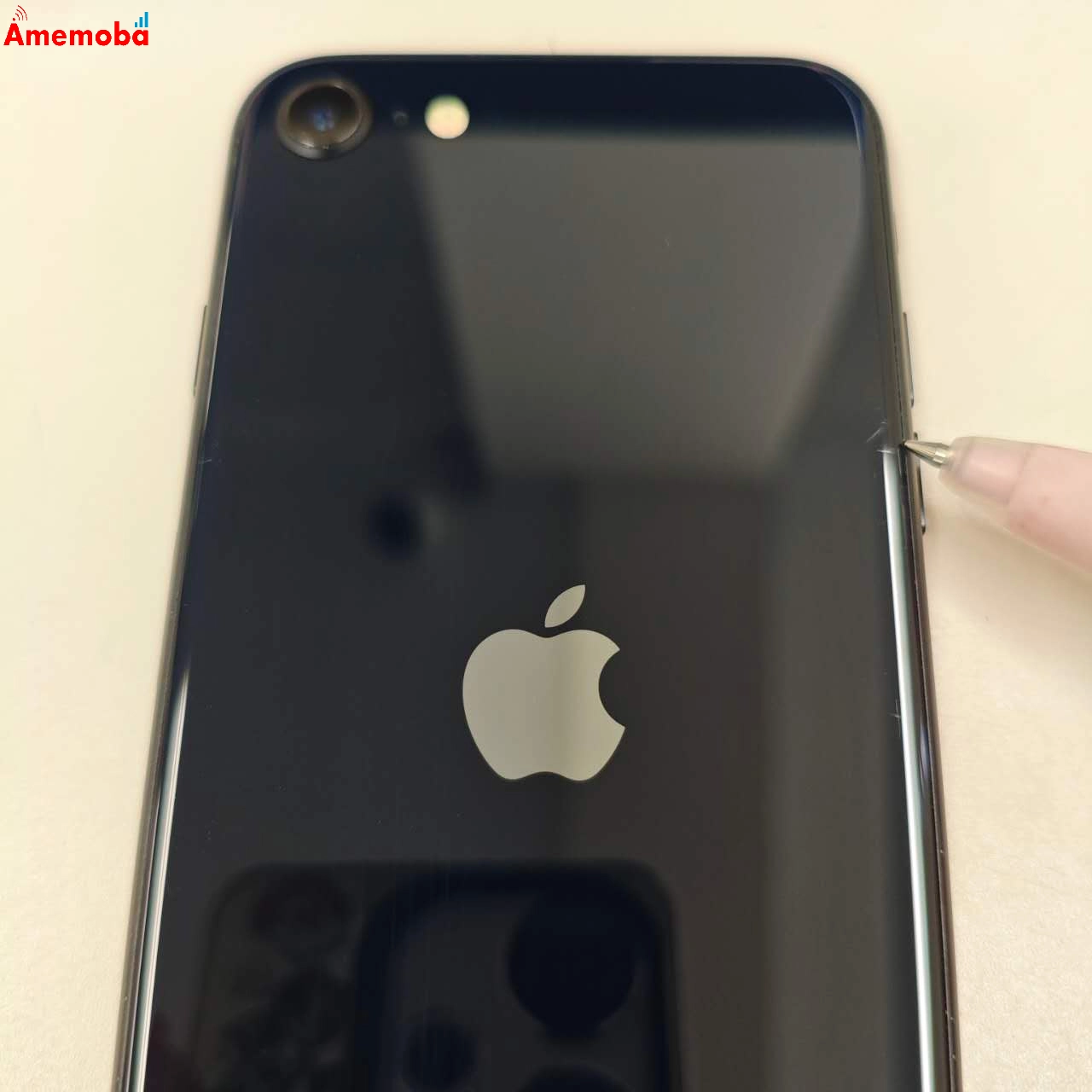 iPhoneSE 第3世代 64GB ミッドナイト MMYC3J/A Apple版SIMフリー  美品