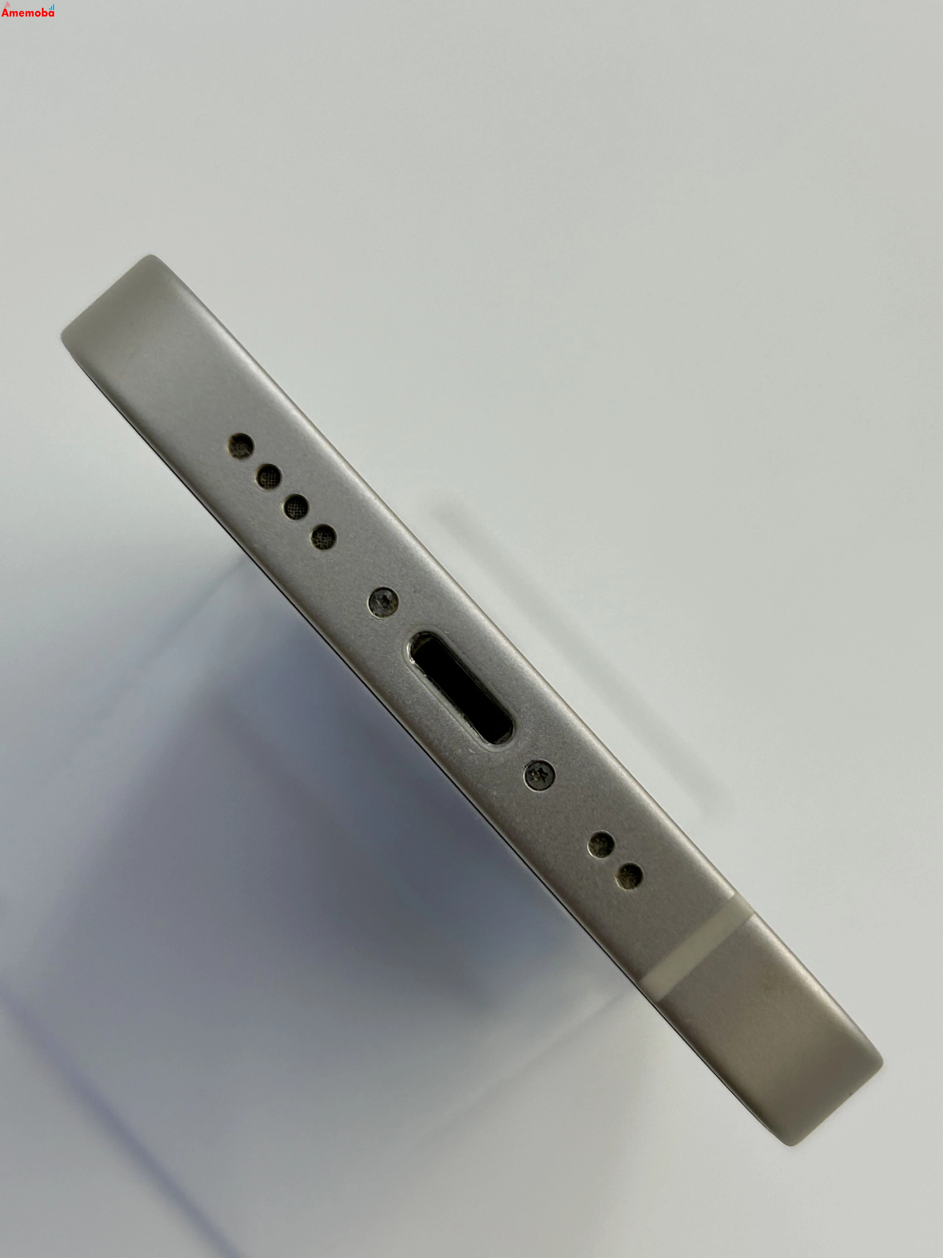 iPhone13 mini 128GB スターライト MLJE3J/A docomo版SIMフリー 極美品