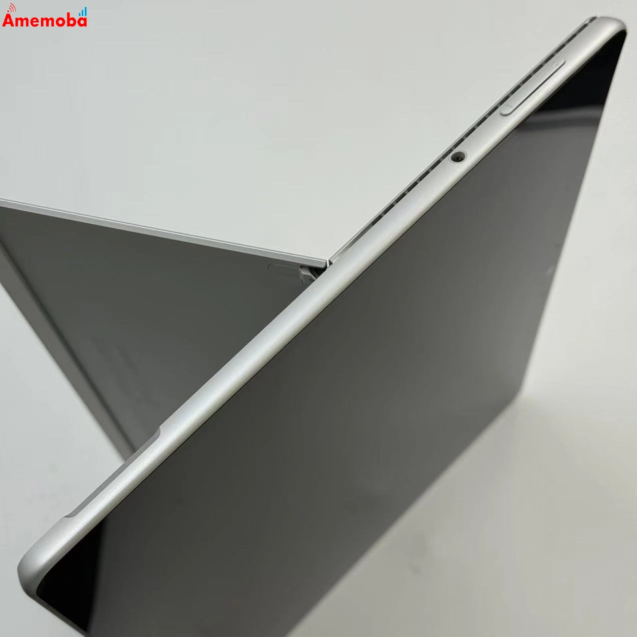 Surface Pro 8 256GB プラチナ 8PQ-00010　i5-1135G7 2.40GHz 2.42GHz
