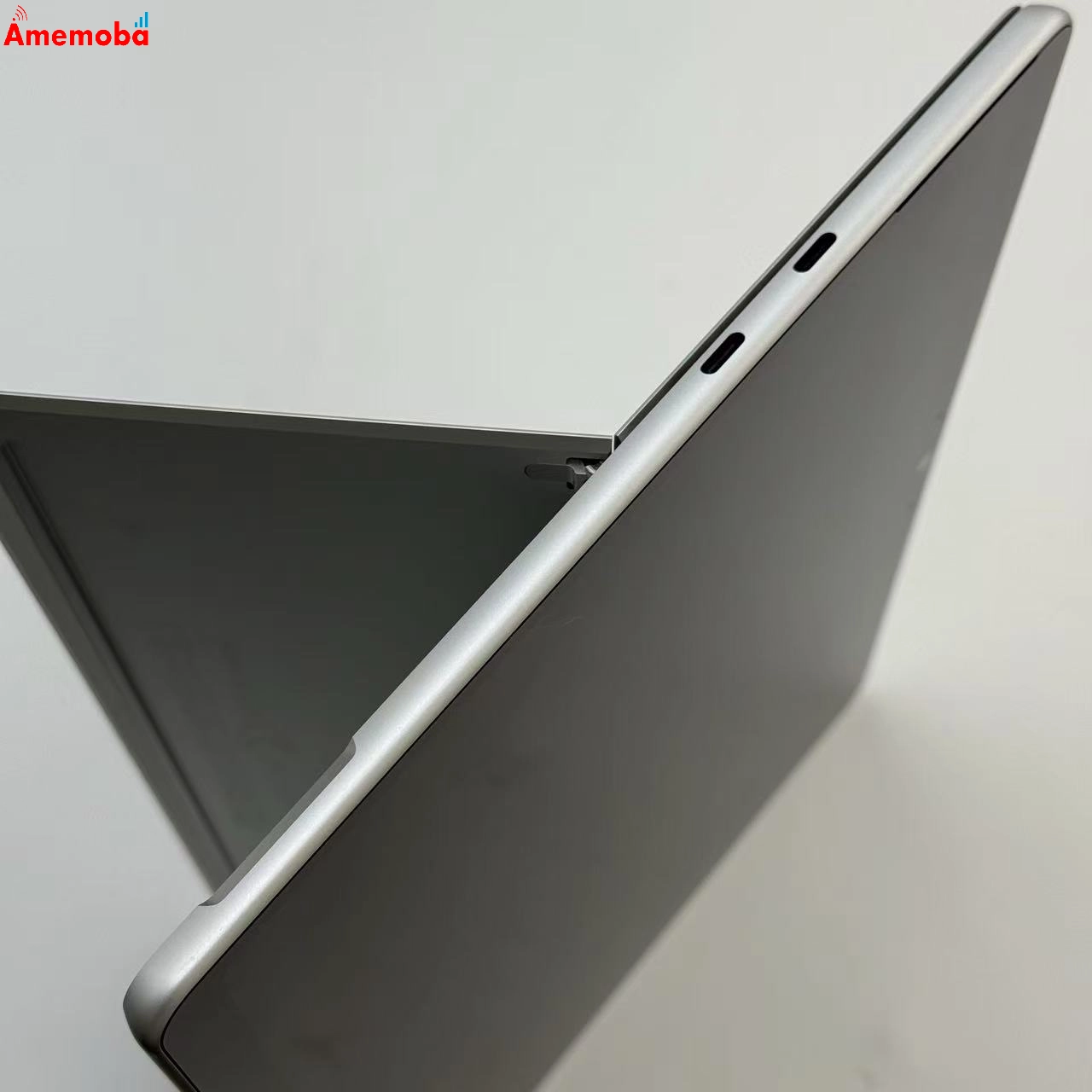 Surface Pro11th Edition Snapdragon X Plus 16GB/256GB プラチナ ZHX-00011 10core X1P64100 3.40GHz 3.42GHz 極美品