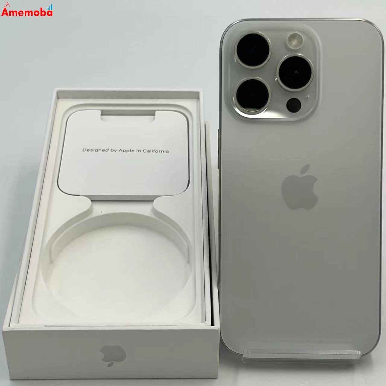 iPhone15 Pro 256GB ホワイトチタニウム MTUD3J/A SoftBank版SIMフリー 美品