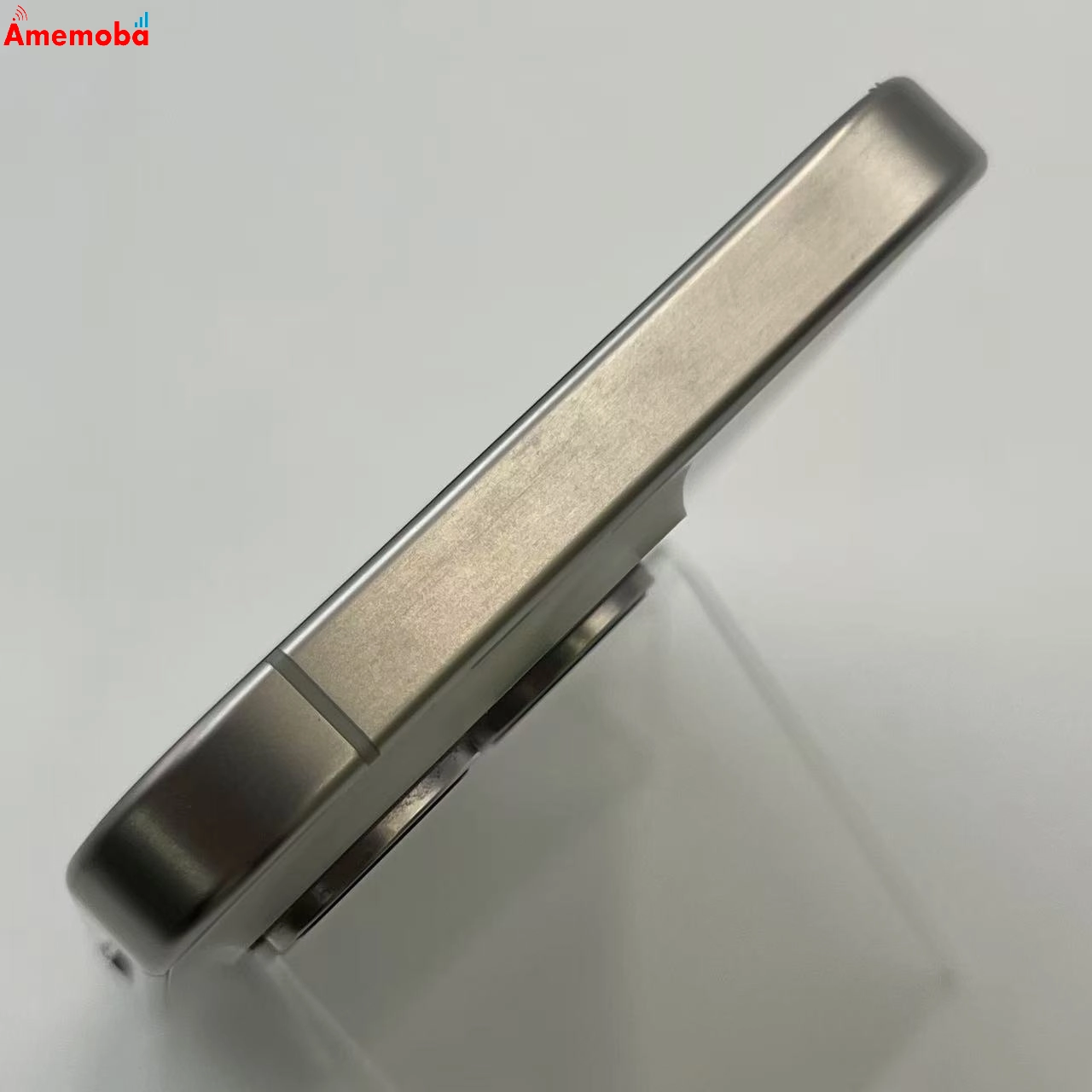 iPhone15 Pro 256GB ホワイトチタニウム MTUD3J/A SoftBank版SIMフリー 美品