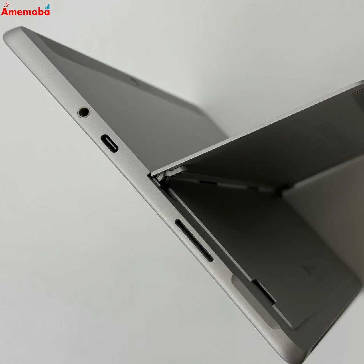 Microsoft Surface Go 3  Wi-Fiモデル 4GB/64GB プラチナ 8V6-00015 6500Y 1.10GHz 1.61GHz 美品