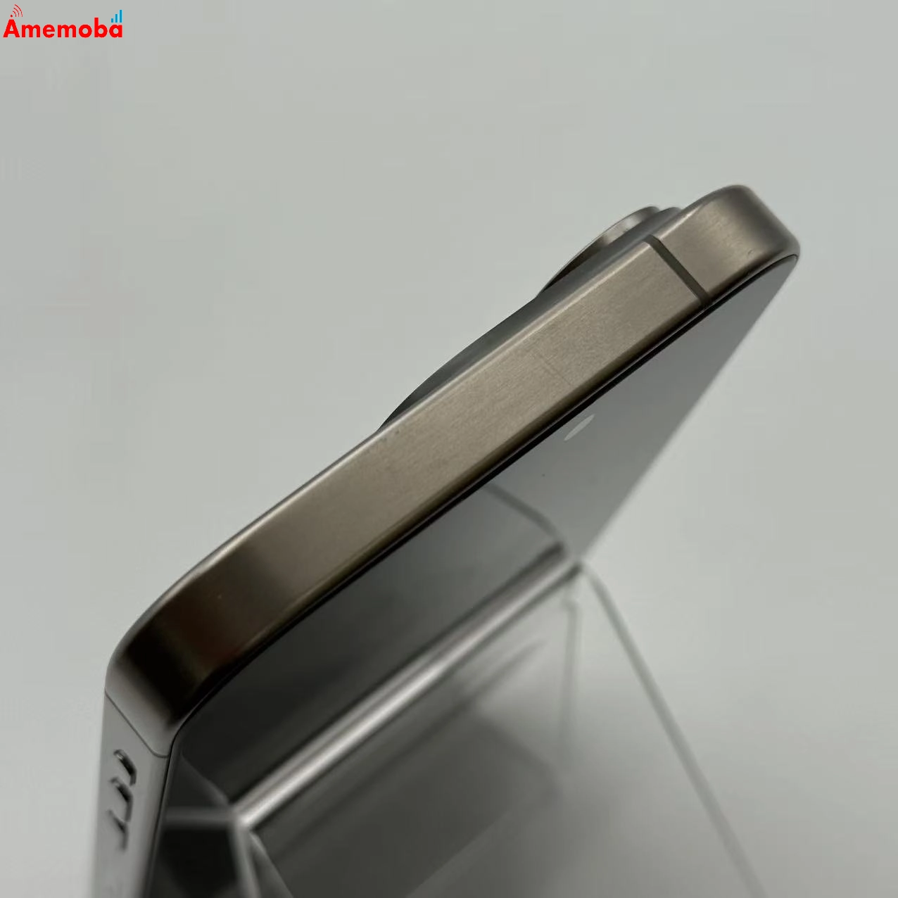 iPhone15 Pro 512GB ナチュラルチタニウム MTUK3J/A docomo版SIMフリー 極美品