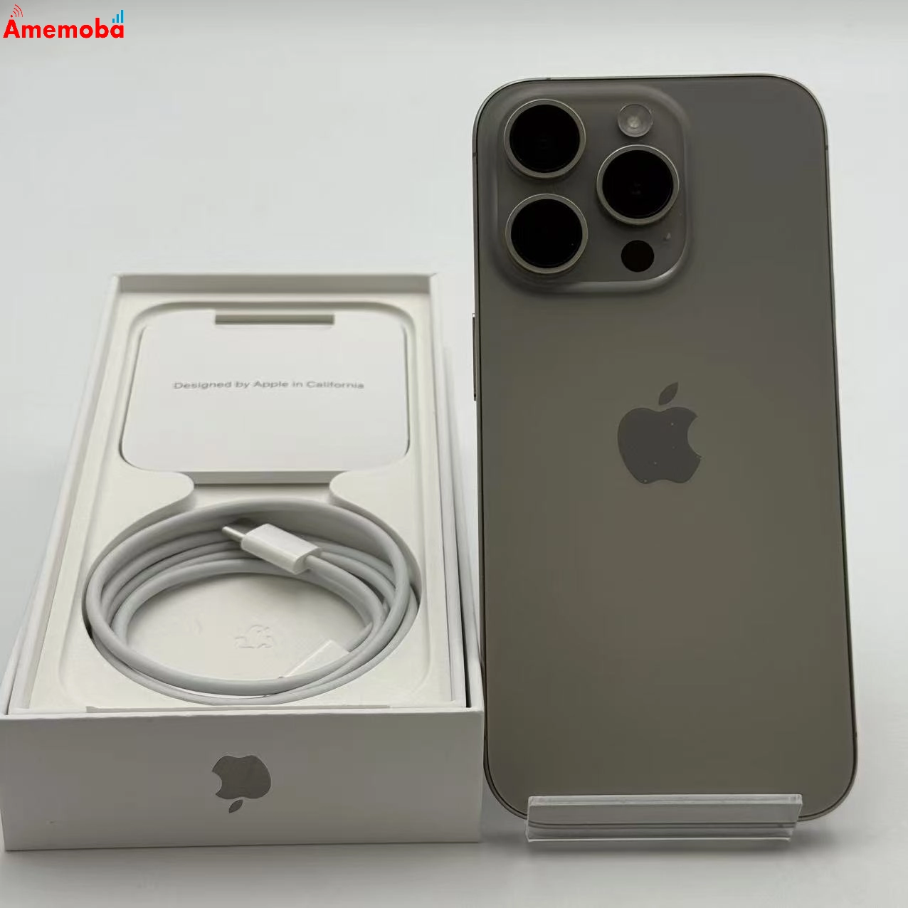 iPhone15 Pro 512GB ナチュラルチタニウム MTUK3J/A docomo版SIMフリー 極美品