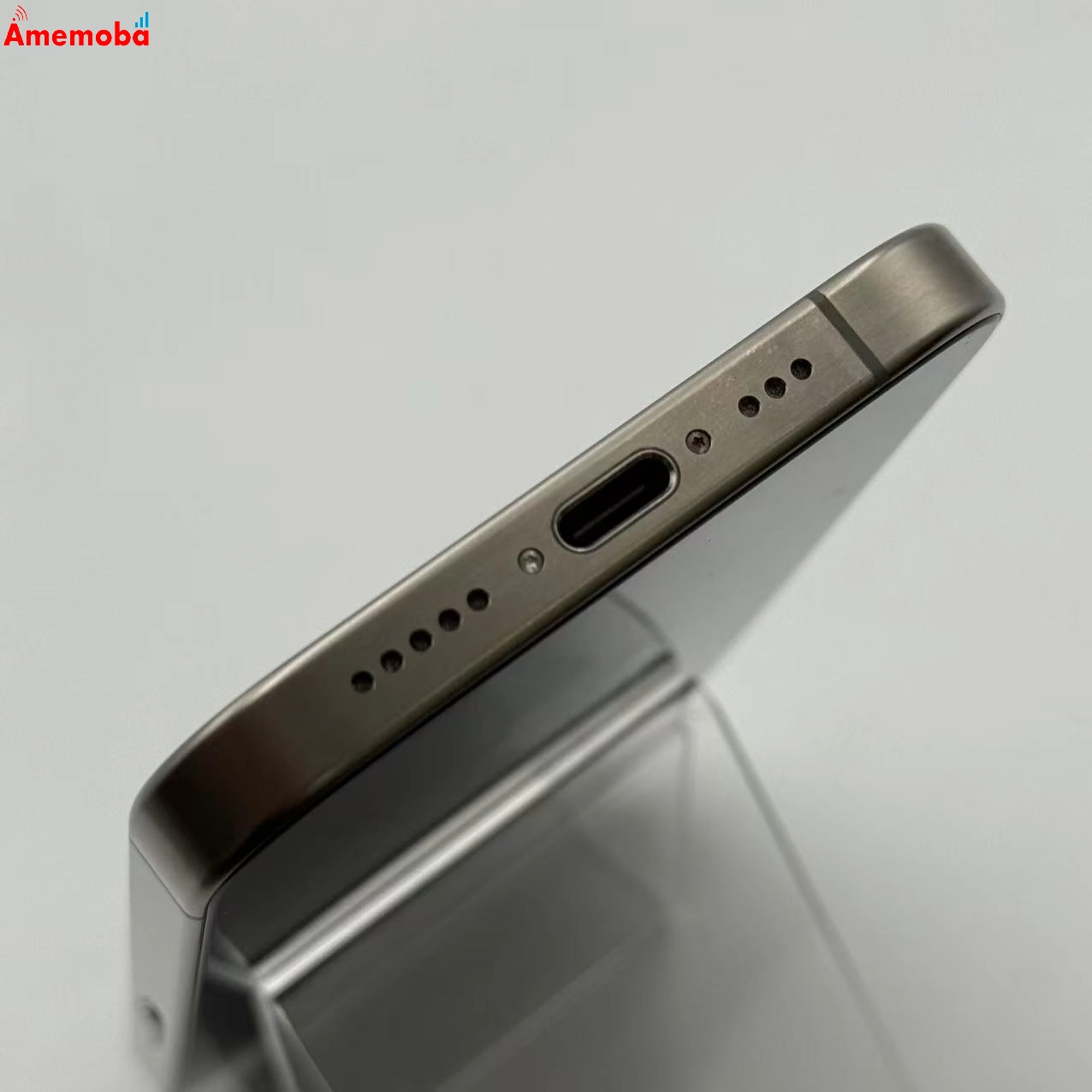 iPhone15 Pro 512GB ナチュラルチタニウム MTUK3J/A docomo版SIMフリー 極美品