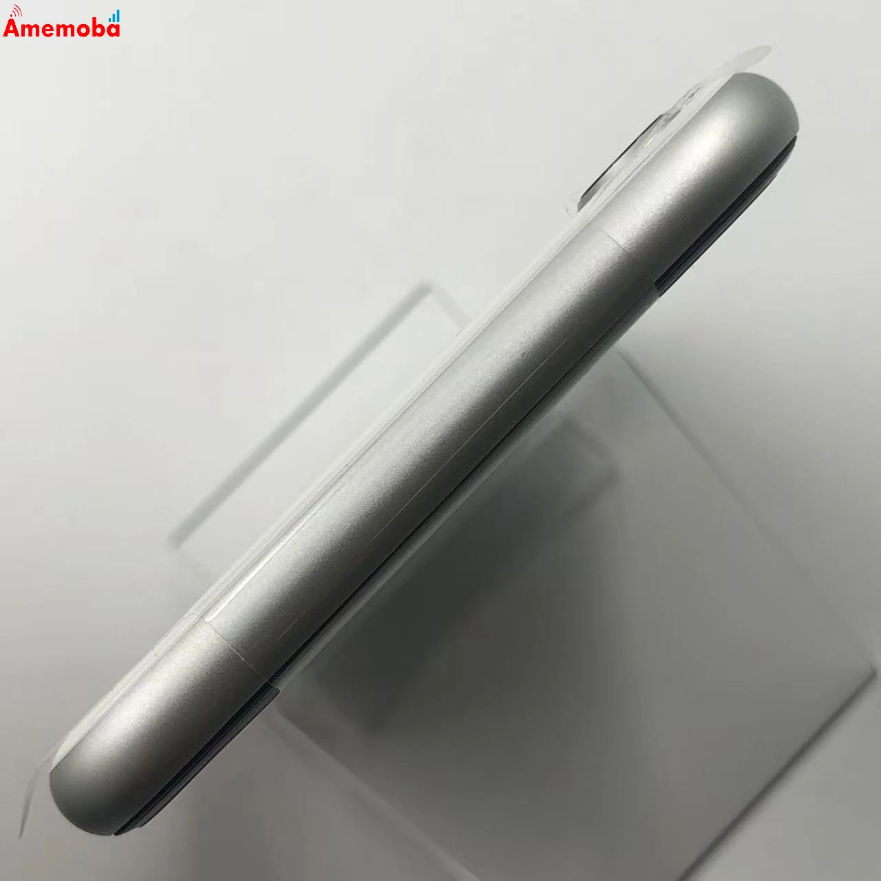 iPhoneSE 第2世代 64GB ホワイト MHGQ3J/A docomo版SIMフリー 未使用品