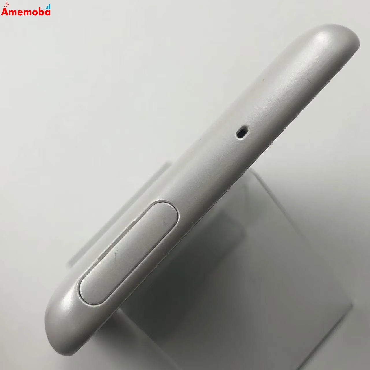 arrows Be4 Plus 64GB ホワイト F-41B docomo版SIMフリー