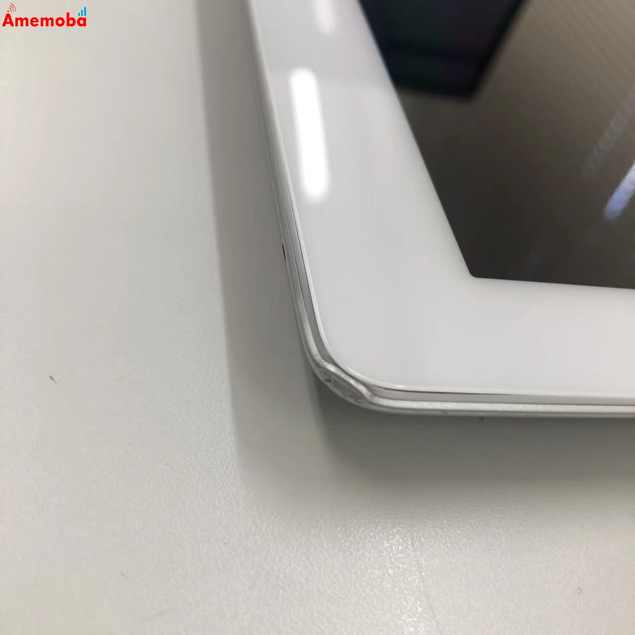 iPad 第2世代 16GB ホワイト MC979J/A 美品