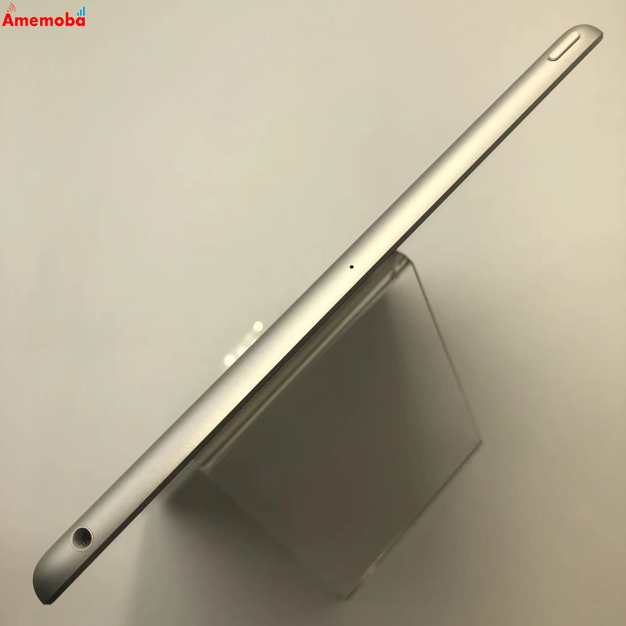 iPad 第9世代 Wi-Fiモデル 64GB シルバー MK2L3J/A 新品同様