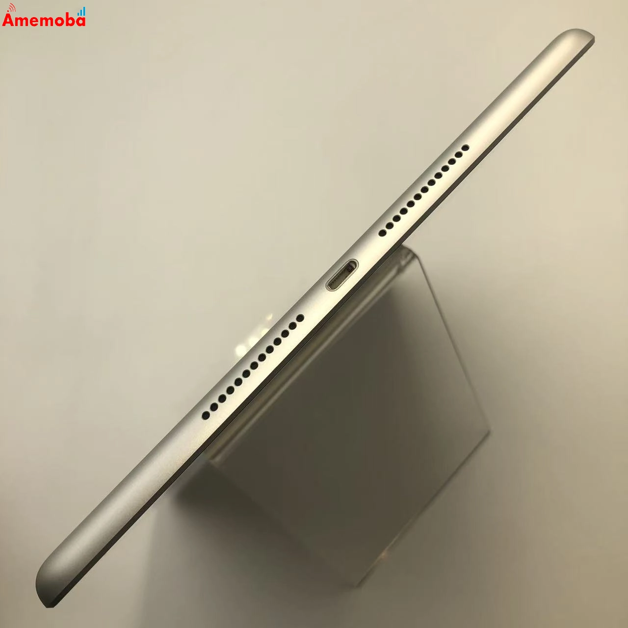 iPad 第9世代 Wi-Fiモデル 64GB シルバー MK2L3J/A 新品同様