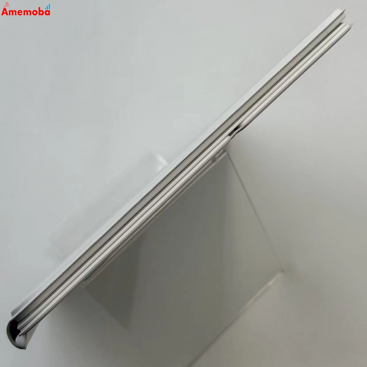 Apple Magic Keyboard Folio 日本語(JIS) iPad(第10世代)用 ホワイト MQDP3J/A 極美品