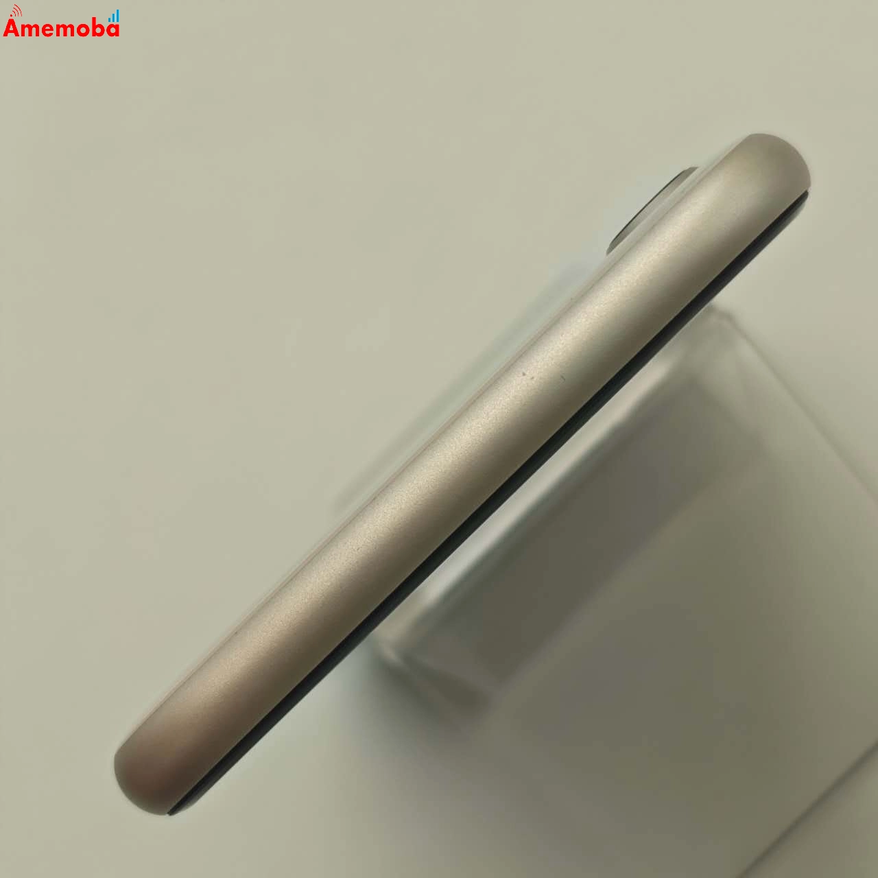 iPhoneSE 第3世代 128GB スターライト MMYG3J/A Apple版SIMフリー  極美品