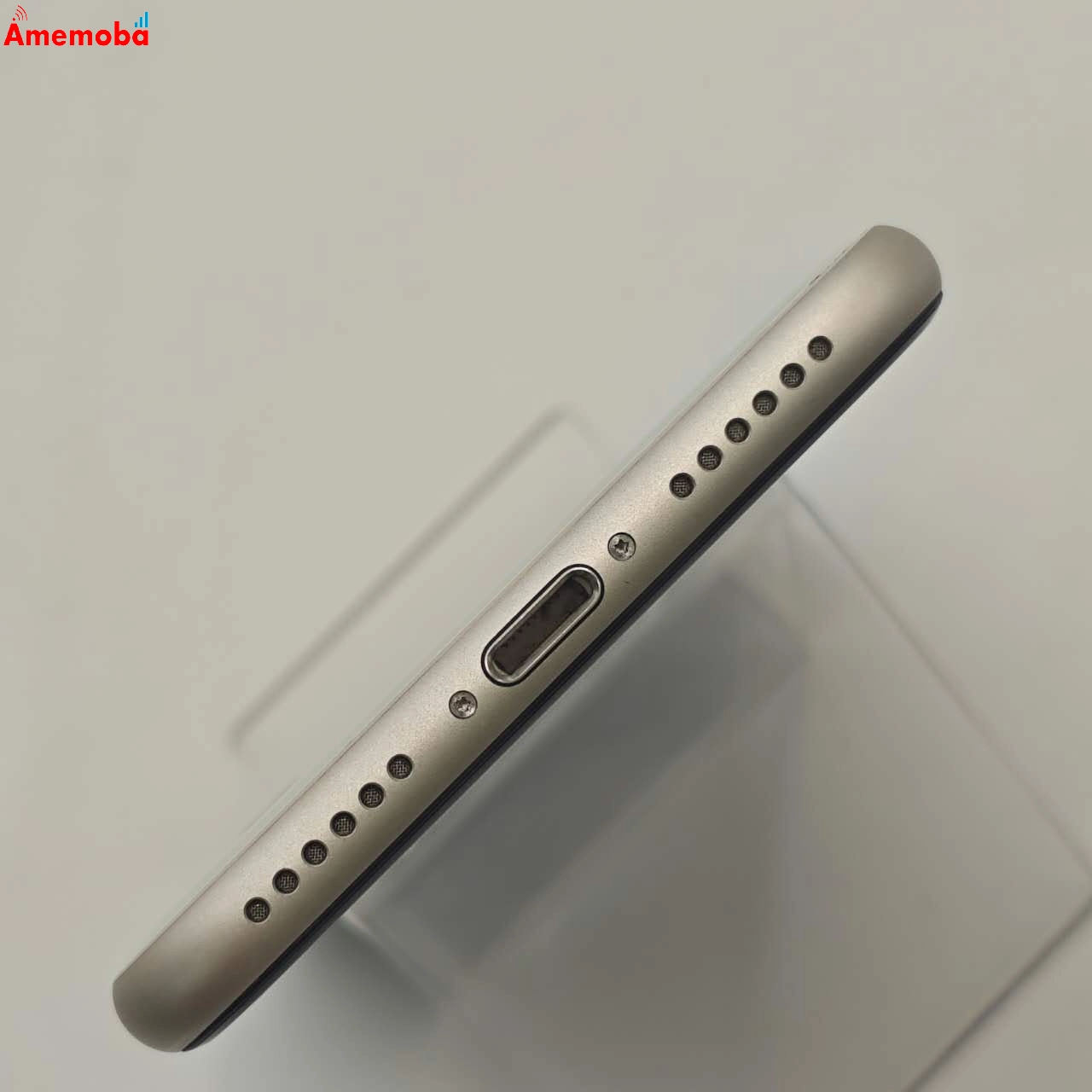 iPhoneSE 第3世代 64GB スターライト MMYD3J/A SoftBank版SIMフリー 極美品