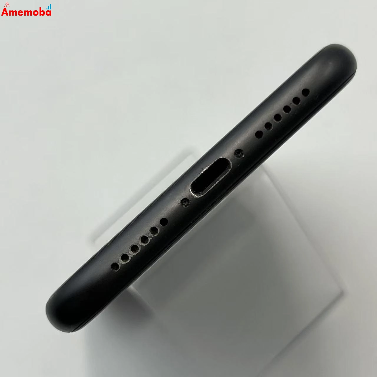 iPhone11 64GB ブラック MWLT2J/A SoftBank版SIMフリー