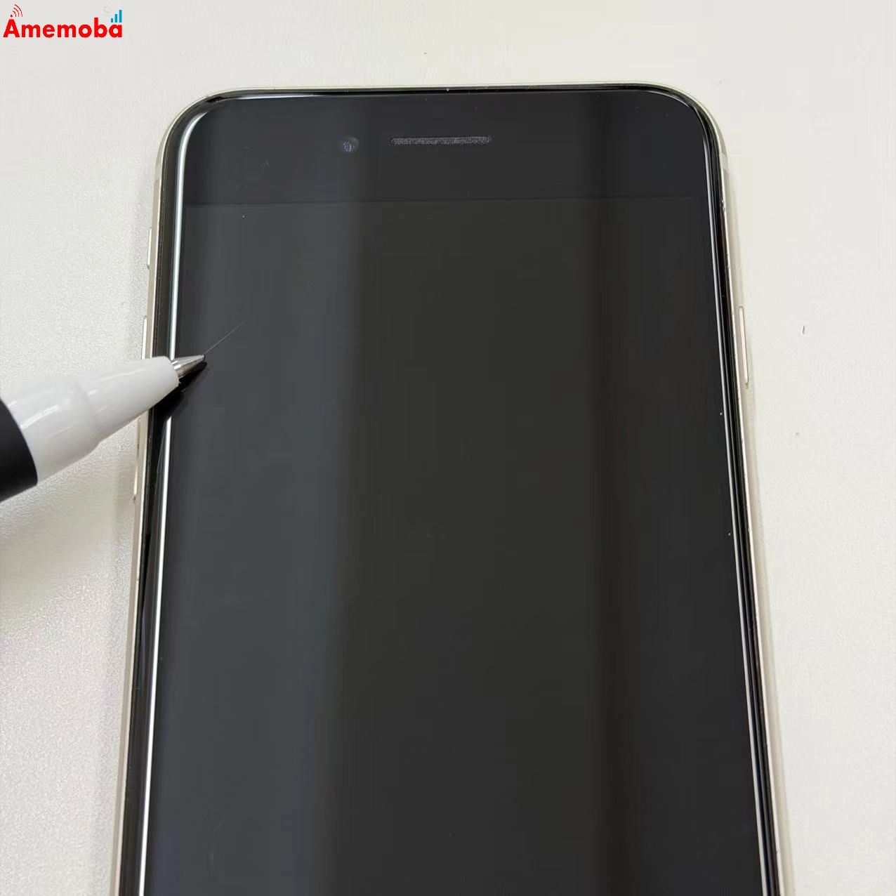 iPhoneSE 第3世代 64GB スターライト MMYD3J/A AU版SIMフリー 美品