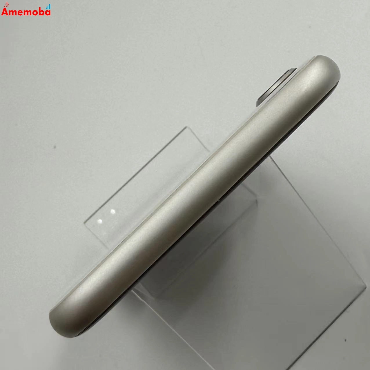 iPhoneSE 第3世代 64GB スターライト MMYD3J/A Apple版SIMフリー 極美品