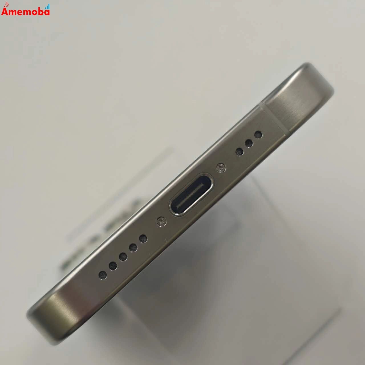 iPhone15 Pro 256GB ホワイトチタニウム MTUD3J/A Apple版SIMフリー 極美品